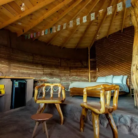 Vernacular Lodge San Pedro de Atacama Exterior photo