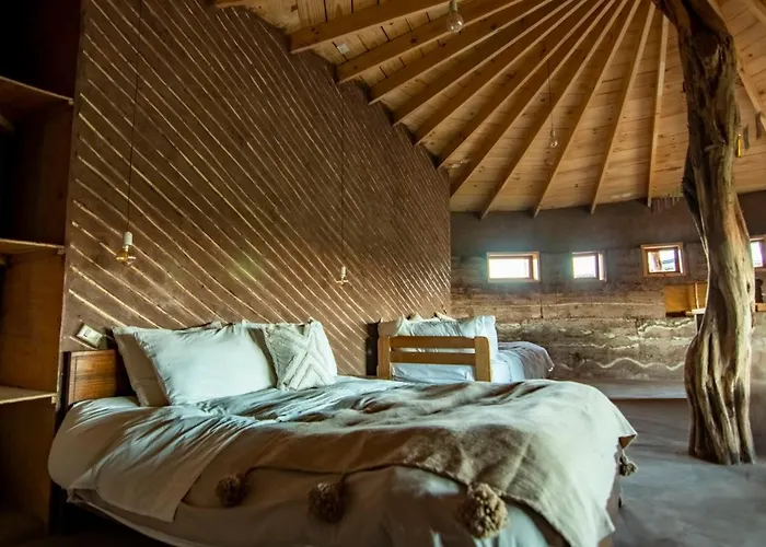 Vernacular Lodge